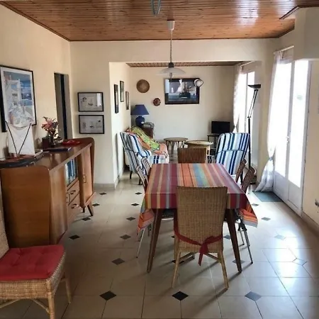 Σπίτι διακοπών House Quartier De La Paree Maison Avec Jardin 3